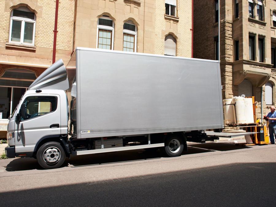  Mitsubishi Fuso Canter 7C15 Eco Hybrid 2012 года  (фото 15 из 19)